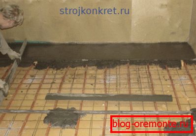 Betonieren der vorbereiteten und erwärmten Basis Betonieren der vorbereiteten und erwärmten Basis