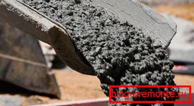 Ohne Beton (auf dem Foto) ist es schwierig, sich mindestens eine Baustelle vorzustellen Ohne Beton (auf dem Foto) ist es schwierig, sich mindestens eine Baustelle vorzustellen
