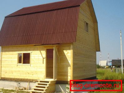 Sommerhäuschenhaus 5x4. Sommerhäuschenhaus 5x4.