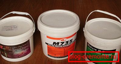 Kleber für PVC-Membranen