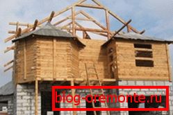 Kombinierter Hausschaumblock und Holz gleichzeitig Kombinierter Hausschaumblock und Holz gleichzeitig