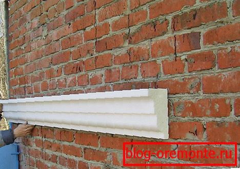 Nachahmung von Stuck aus Polyfoam