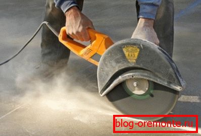 Nähte im Betonschleifer schneiden Nähte im Betonschleifer schneiden
