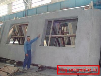Außenwandplatten aus Stahlbeton, die speziell für den Bau von Häusern konzipiert wurden Außenwandplatten aus Stahlbeton, die speziell für den Bau von Häusern konzipiert wurden