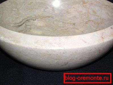 Schale aus Polymerbeton. Schale aus Polymerbeton.