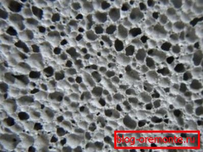 Poröser Beton im Schnitt Poröser Beton im Schnitt