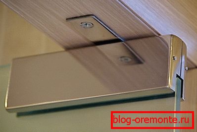 Obere Schlaufe der Pendelklappe Obere Schlaufe der Pendelklappe