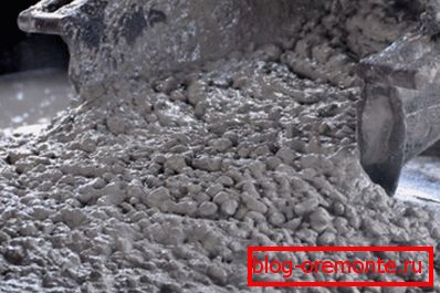 Das Verhältnis von Zement-Sand-Schotter in Beton bestimmt seine Eigenschaften. Das Verhältnis von Zement-Sand-Schotter in Beton bestimmt seine Eigenschaften.