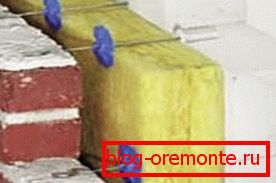 Berücksichtigen Sie die Dicke des Wärmeisolators und den Spalt. Berücksichtigen Sie die Dicke des Wärmeisolators und den Spalt.