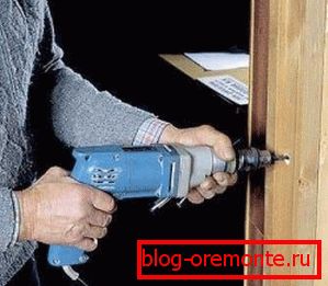 Einbau von Holztüren