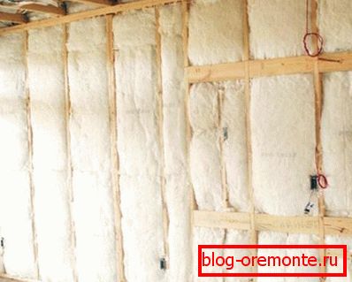 Innenwandisolierung mit Mineralwolleplatten. Innenwandisolierung mit Mineralwolleplatten.