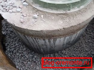 Abgefüllte Grube erhöht die Oberflächenabsorption. Abgefüllte Grube erhöht die Oberflächenabsorption.